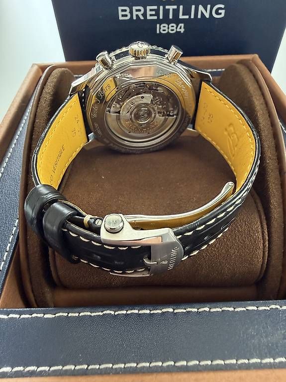 Breitling Uhren: Breitling Navitimer B01 46 – Gebraucht aus Zürich von timeio-swapwatch 7