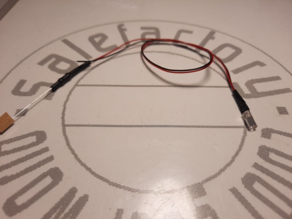 Componenti elettronici: Zylinder-LED warmweiss 3mm verkabelt – Nuovo (secondo la descrizione) da Luzern venduto da Salefactory 1