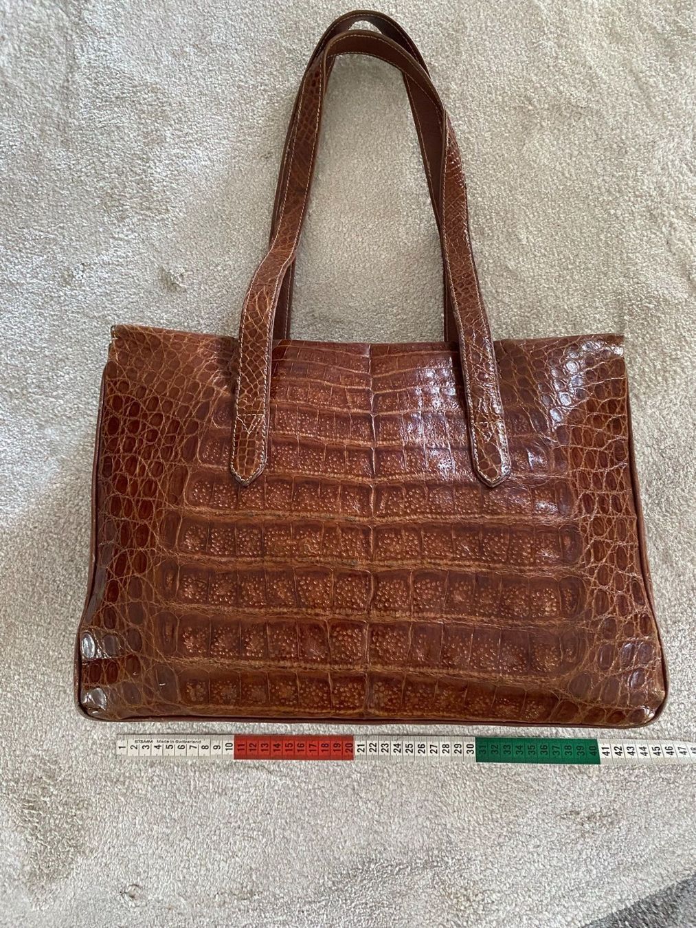 Borse da donna: Borsa in coccodrillo Vintage – Usato da Novazzano venduto da ige_cwq5 1