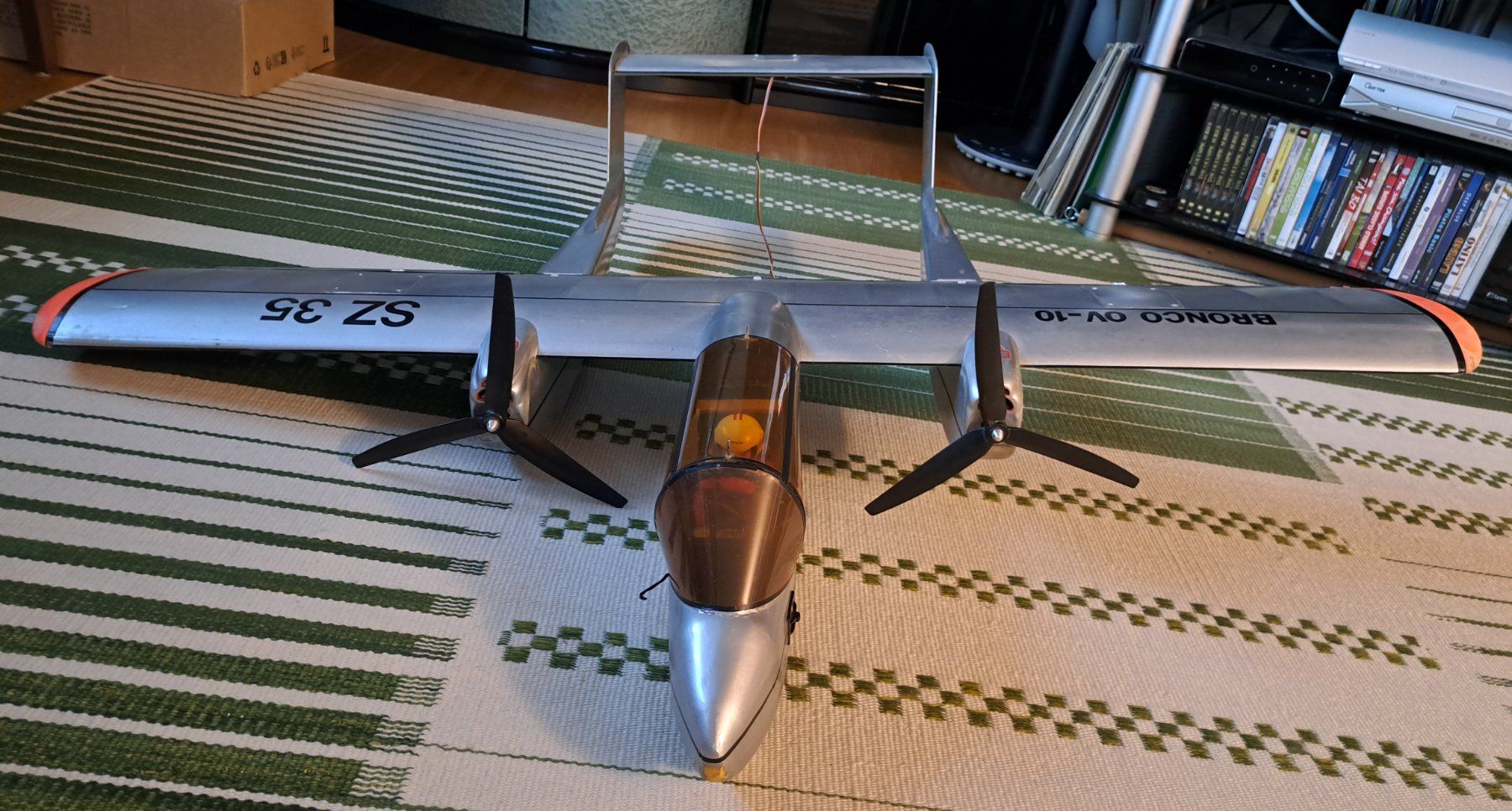 RC Kits de montage: RC Flugzeug BRONCO 0V-10 – D'occasion à Duebendorf par Mauxus 9