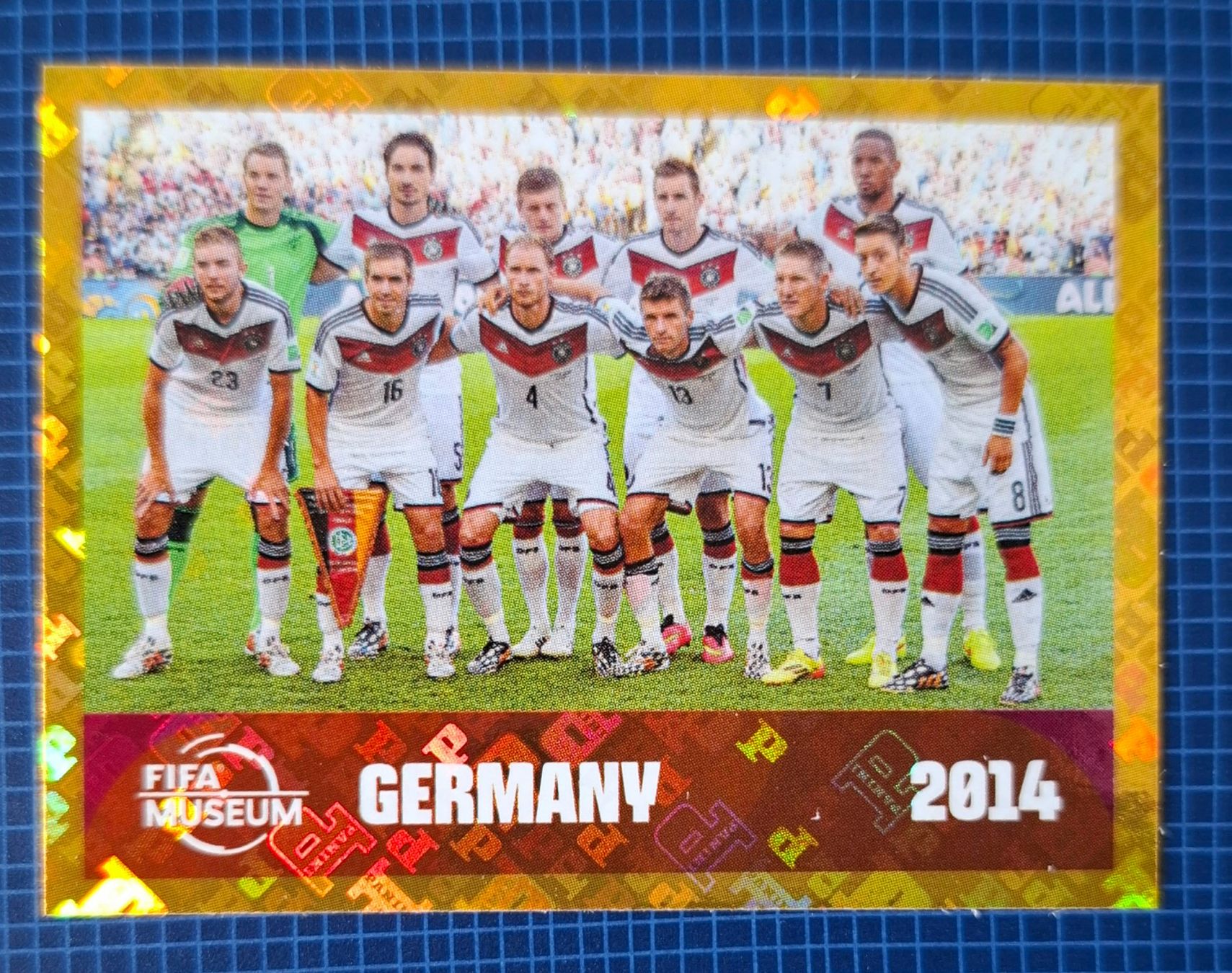 Panini Carte collezionabili: WM 2026 Paninibild Nr. FWC 18 – Nuovo e nell'imballaggio originale da Rotkreuz venduto da keerthdi 2