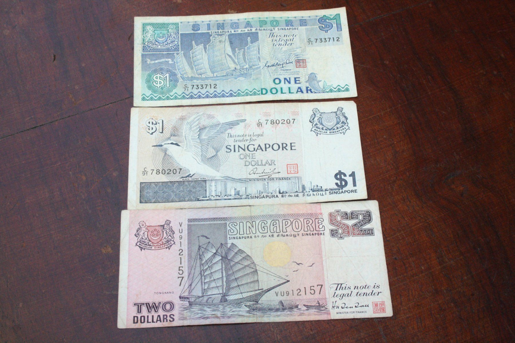 Banknoten: Singapour lot 3  billets – Gebraucht aus Cormondrèche von Hermes.monnaies