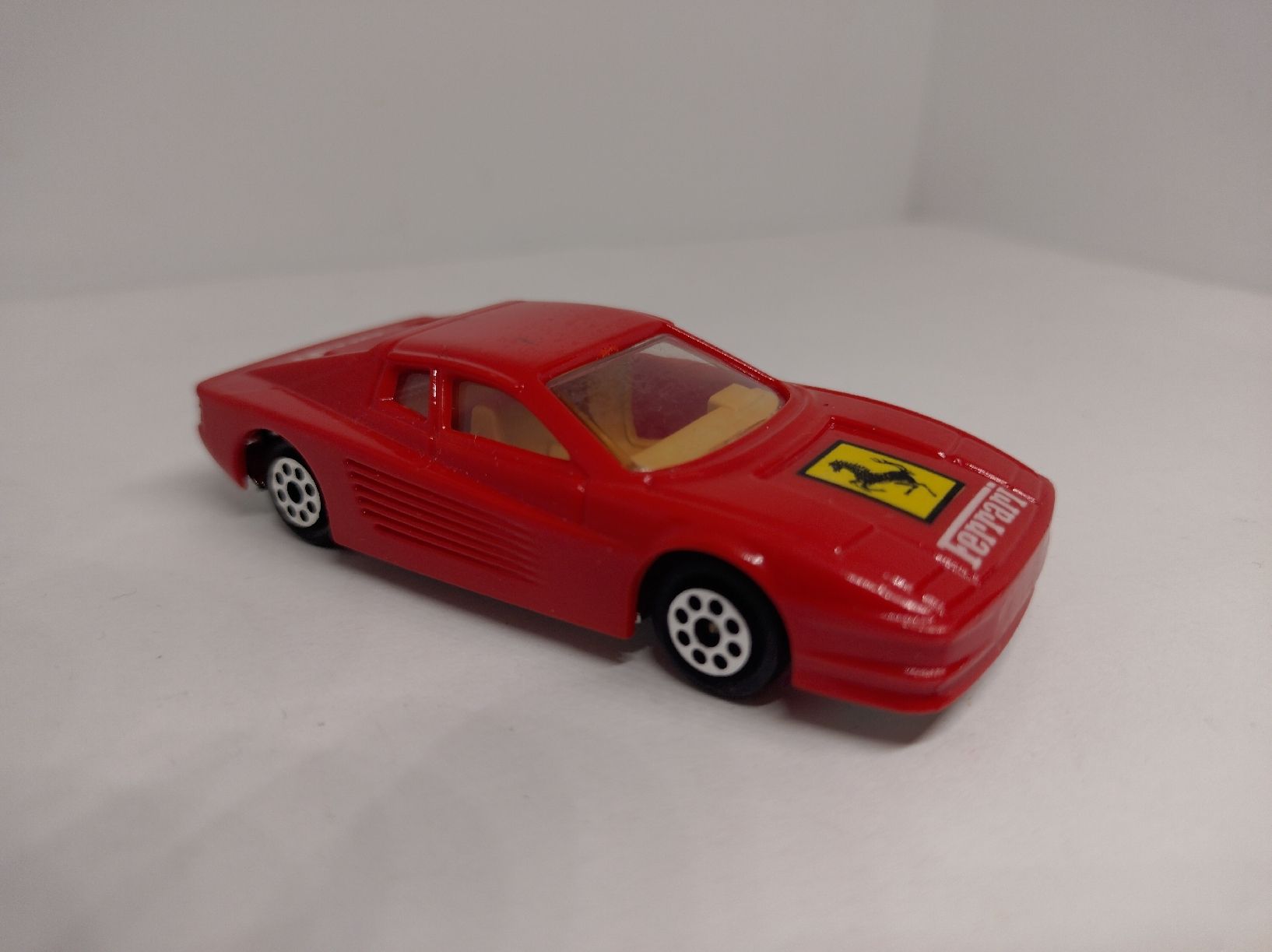Majorette Modellini d'auto: Novacar, Ferrari Testarossa No:104 – Usato da La Chaux-de-Fonds venduto da Pierrot8404 1