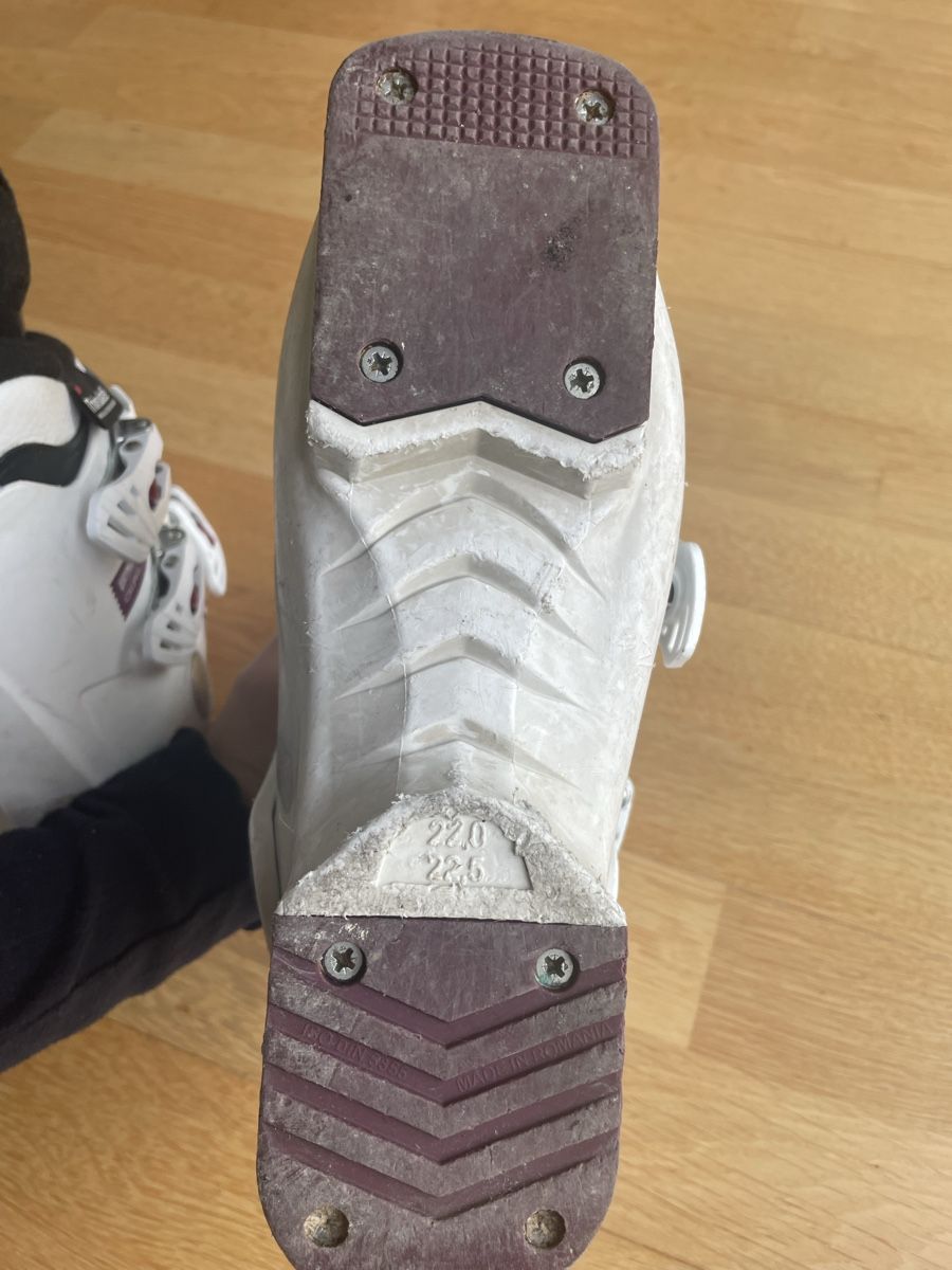 Scarpe per ragazze: Skischuhe Atomic Mädchen Gr. 22.0/22.5 – Usato da Murten venduto da bobby99777744 5