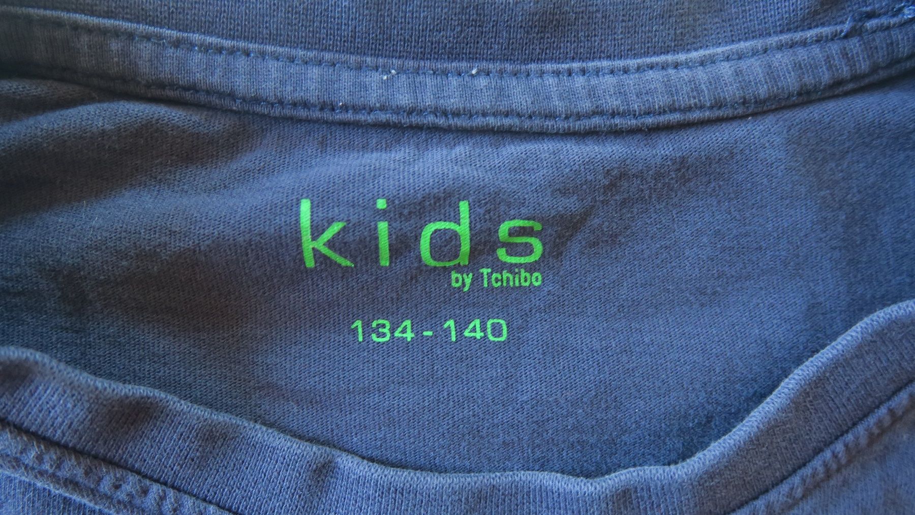 Hemden, T-Shirts & Polos: 3 x Kinder Langarmshirts 134/140 – Gebraucht aus Davos Platz von Infinity795 6