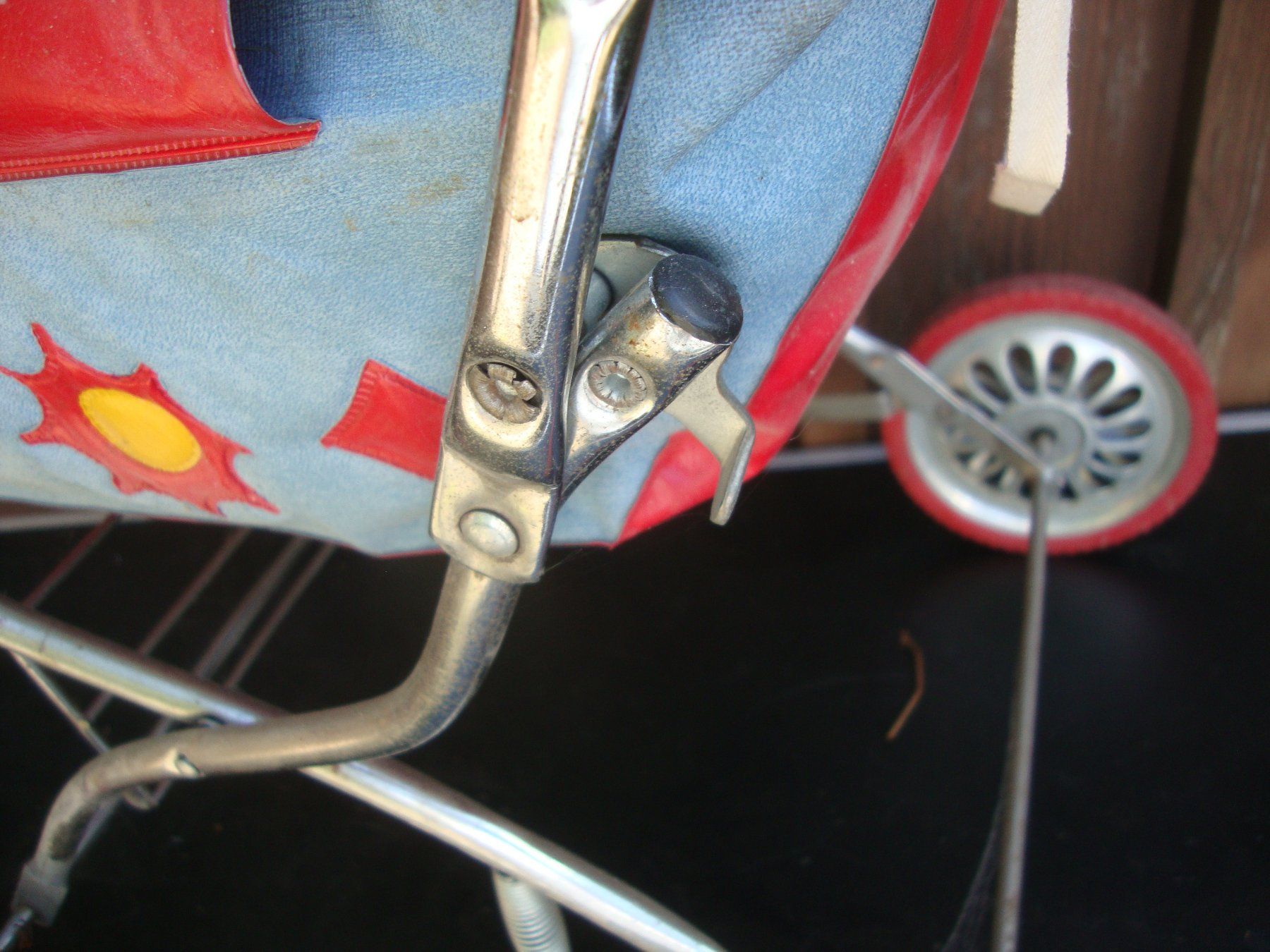 Puppenwagen: Puppen-Kinderwagen – Gebraucht aus Winterthur von halle07 4