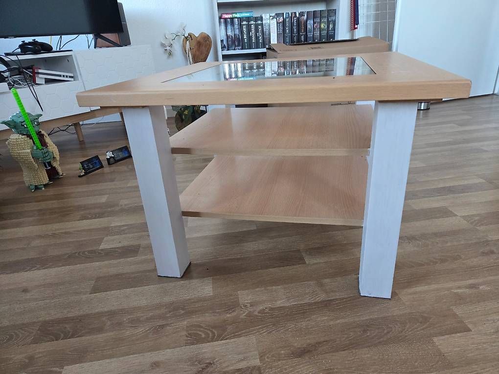 Tavoli: Couchtisch 65x65x45 – Usato da Trimbach venduto da MachTreck 2