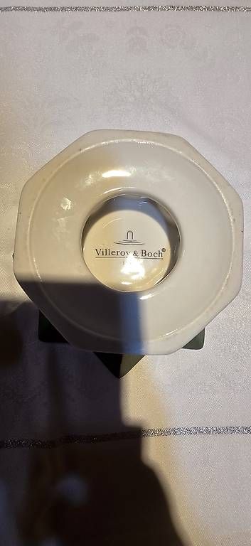 Services de table: Villeroy boch – D'occasion à Saubraz par Caly0 1