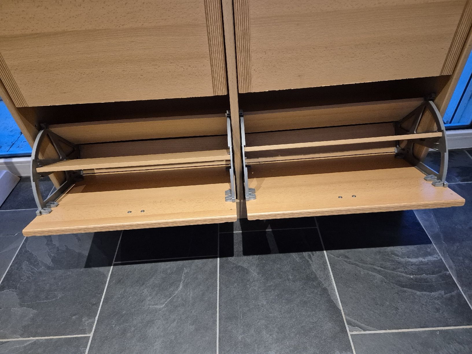 Conforama Cassettiere: Schuhschrank, vier Fächer – Usato da Weisslingen venduto da Royale 4