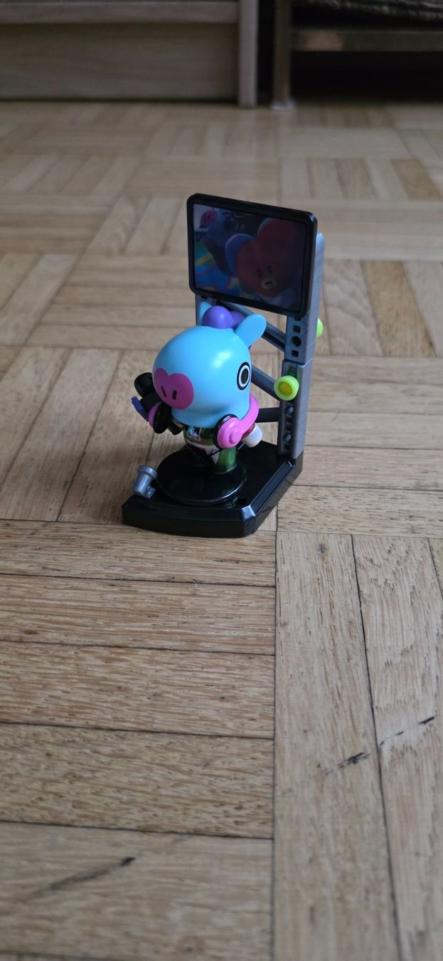 Statuette: BT21 UNIVERSTAR Sammelfigur Mang Stage Version – Nuovo (secondo la descrizione) da Spreitenbach venduto da SophieHatter89 1