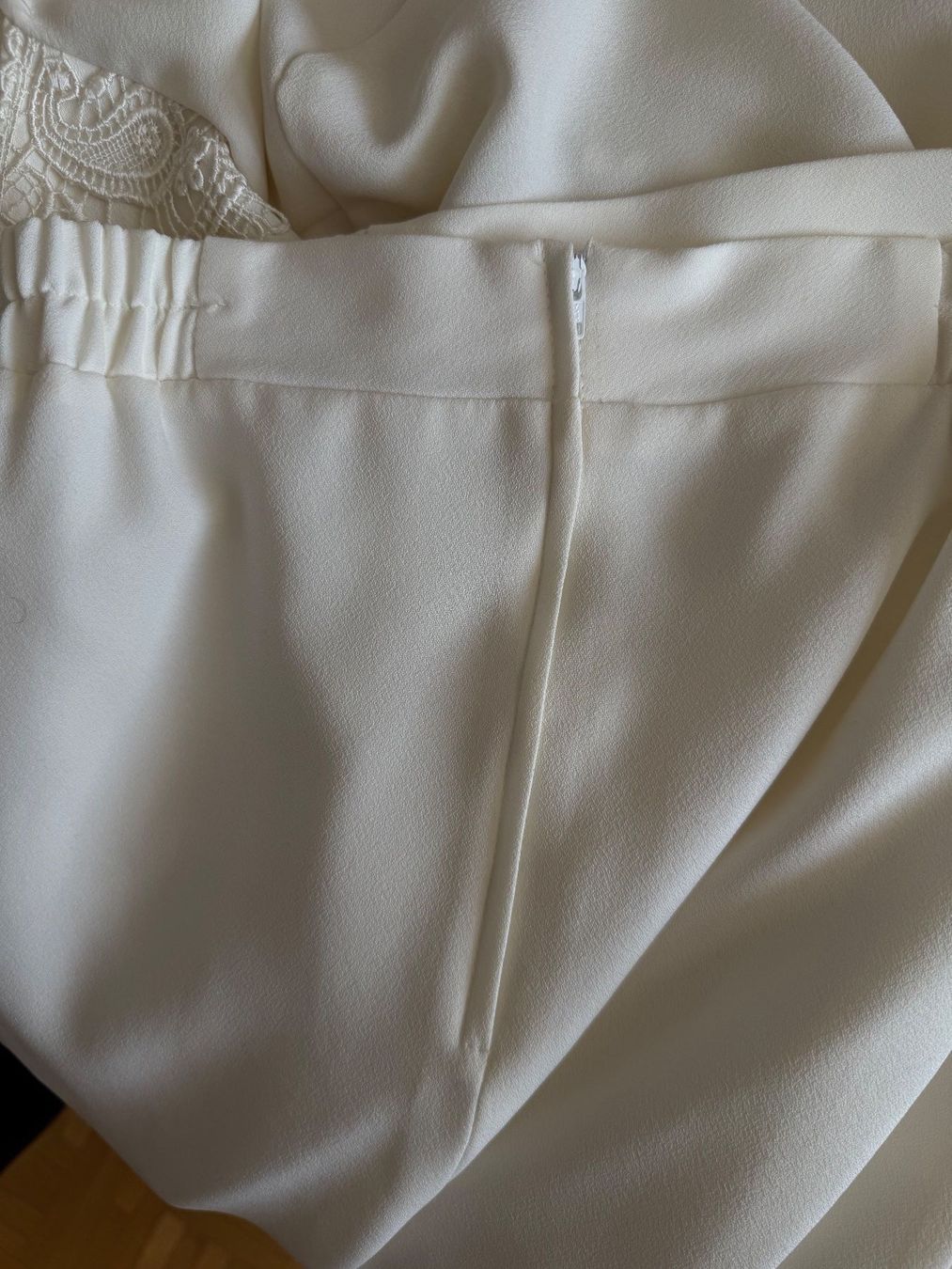 Ensembles & Tailleurs: Ensemble blanc chic – Neuf (Voir description) à Montreux par Izapechee 8