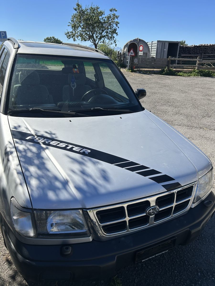 Subaru Automobili: Subaru Forester 2.0 AWD – Difettoso da Walchwil venduto da Gudler 1