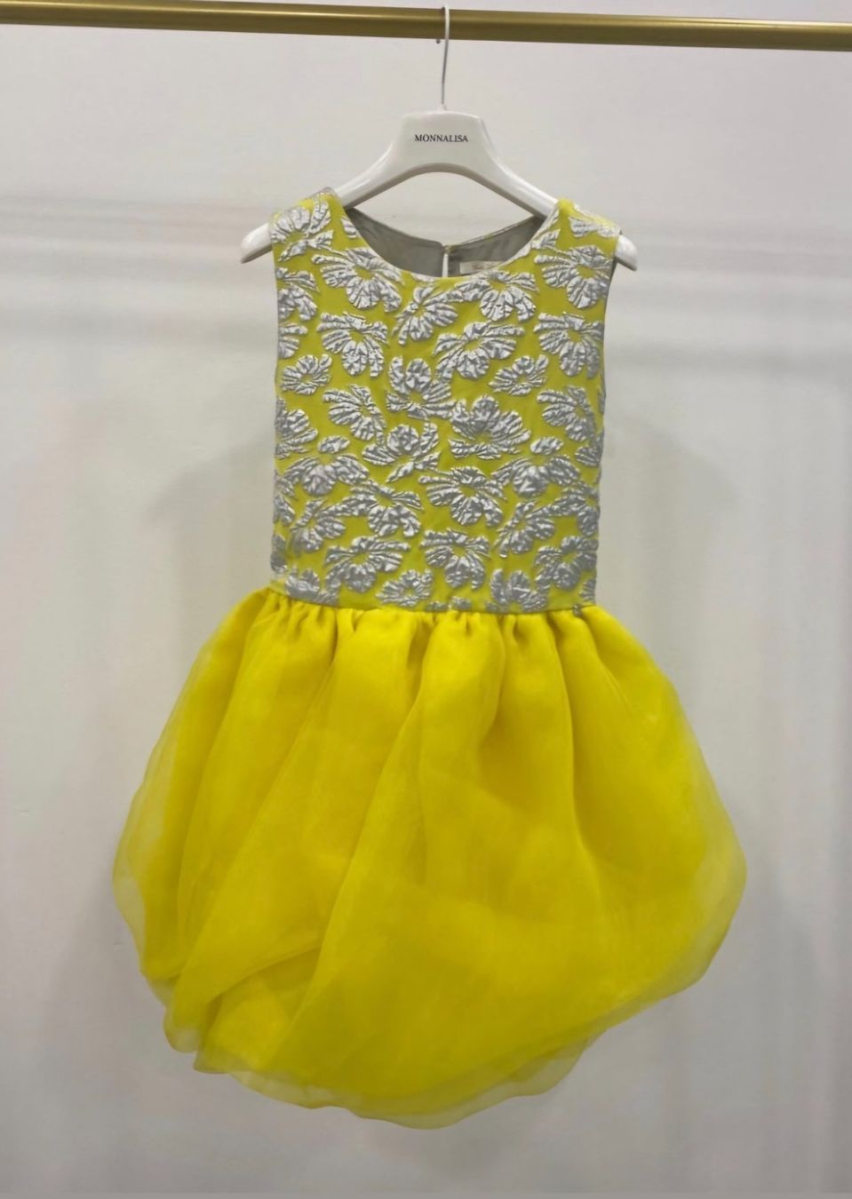 Vestiti & Gonne: Wunderschöne Mädchen Kleid Miss Grant – Usato da Mönchaltorf venduto da nzhuravel