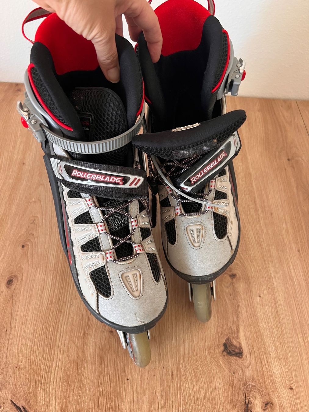 Patins à roul. & inline: Inline Skates von Rollerblade – D'occasion à Reinach BL par Darcia 1