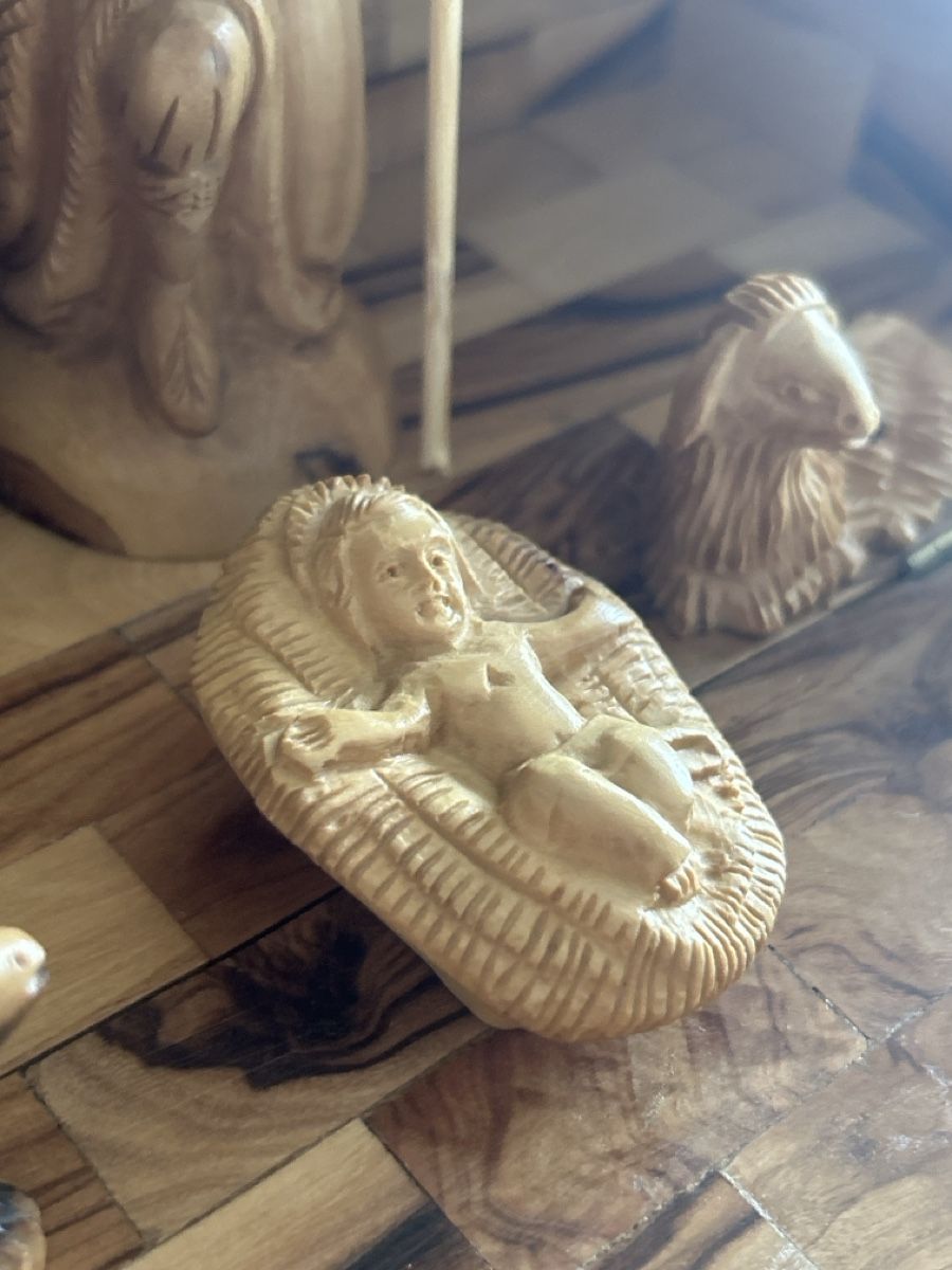 Articoli in legno: Handgeschnitzte Olivenholz-Krippe aus Bethlehem – Usato da Rothrist venduto da Nadjane 3