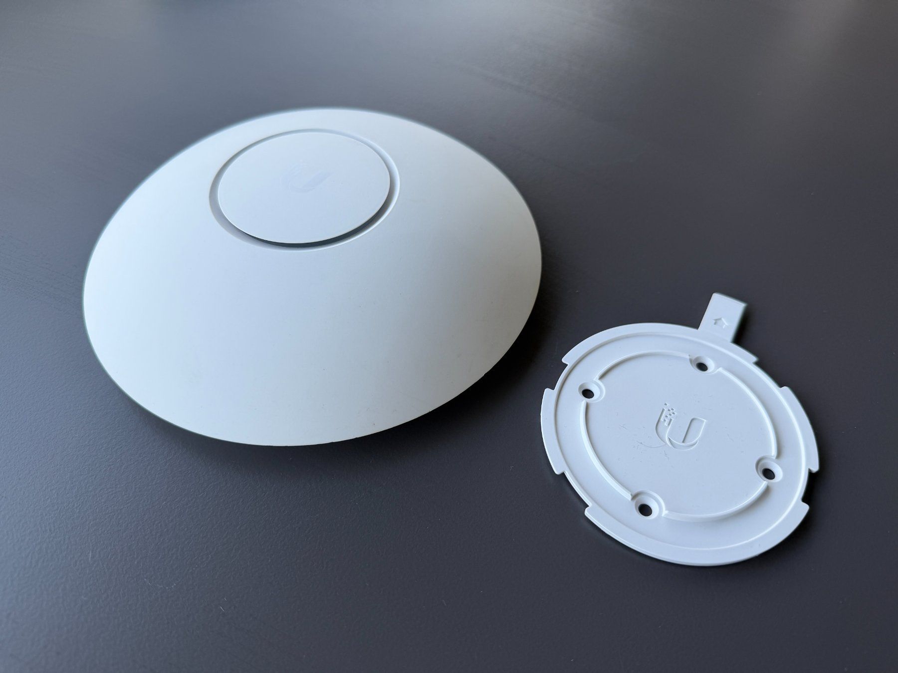 Ubiquiti Modem & Router: Ubiquiti UniFi AP AC LR – Usato da Gettnau venduto da f10s6n 1