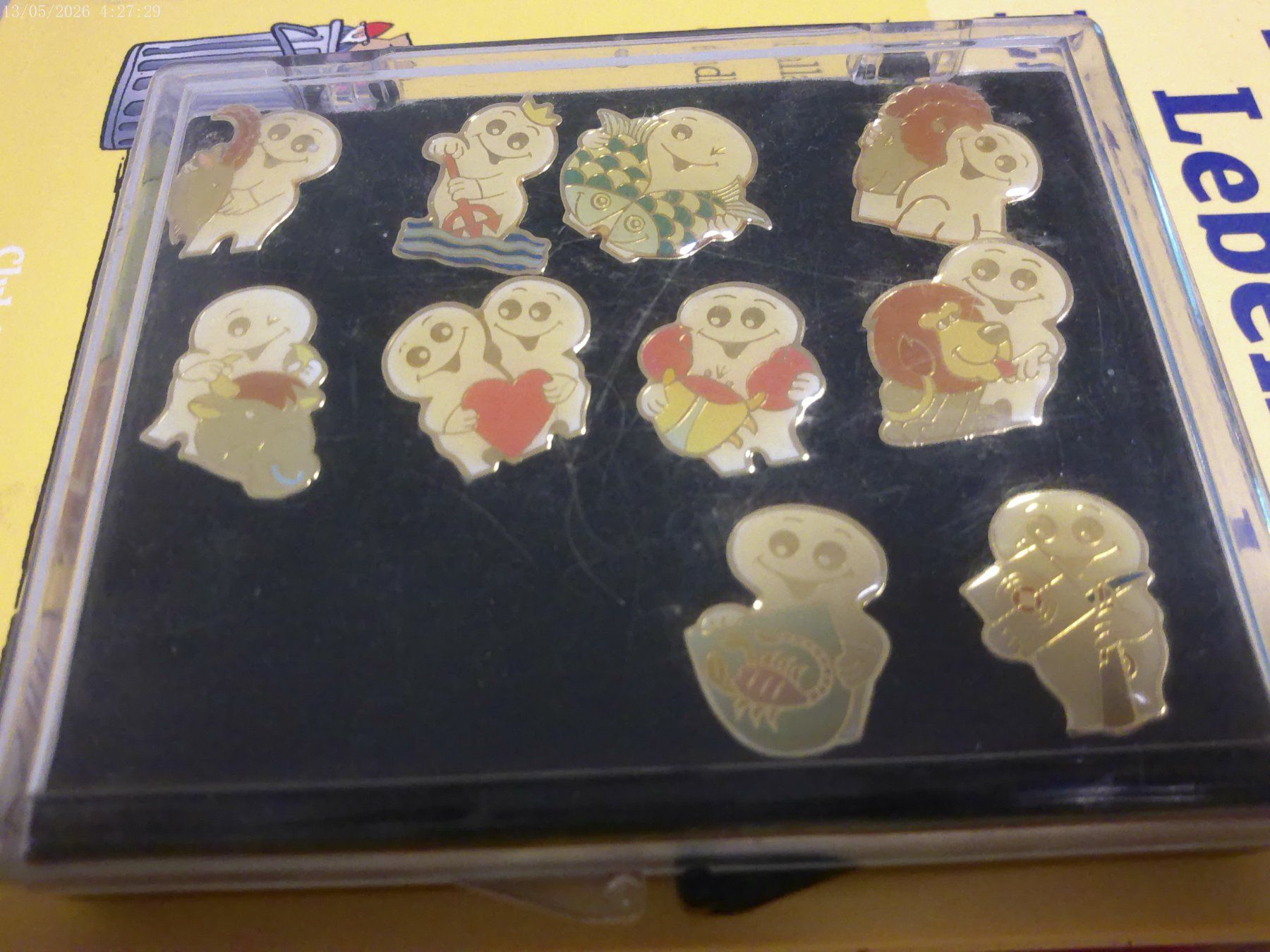 Figuren: pins – Gebraucht aus Oberengstringen von Schweden1978