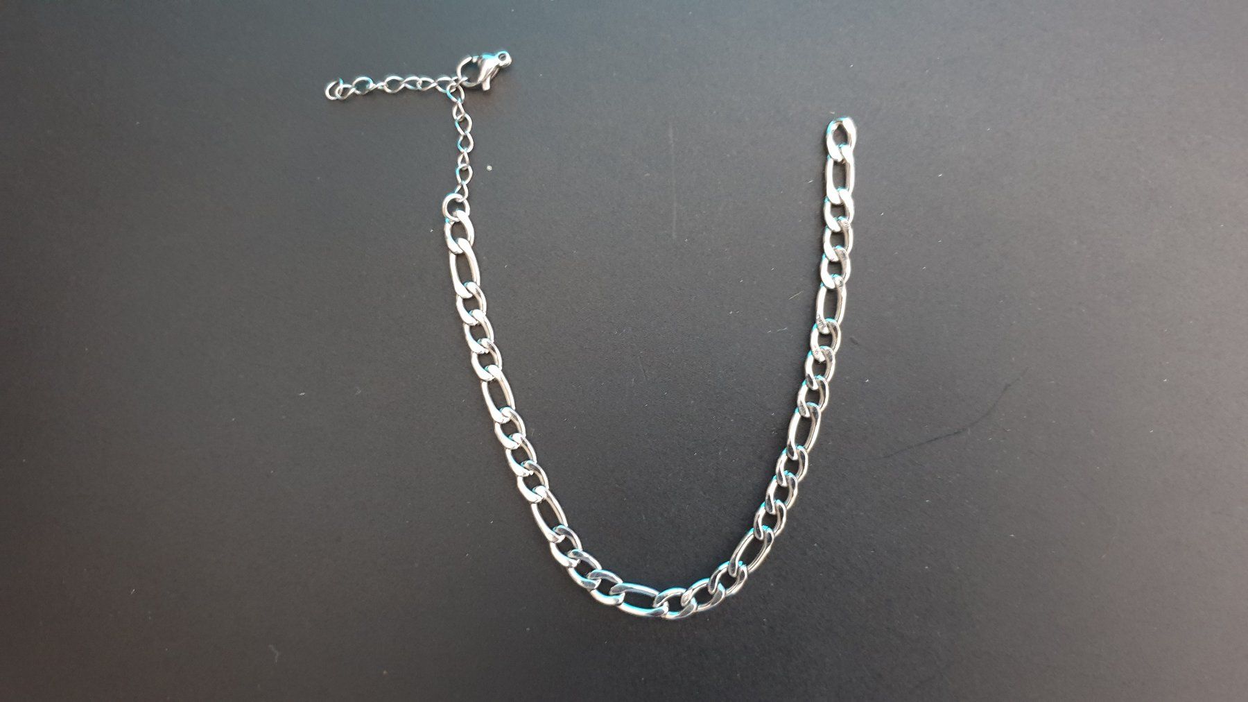 Bracciali & Braccialetti: Silbrige Armbandkette – Usato da Stäfa venduto da Supertramp73