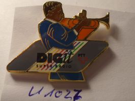 1 PTT Digit Super Radio Pin (U1026)