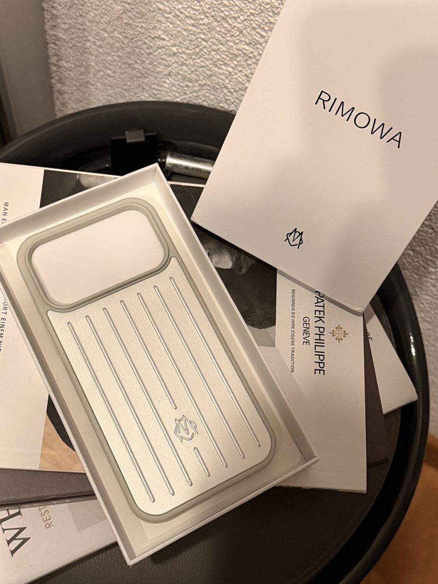 RIMOWA case Hlle fr iPhone 17 Pro Max (Neu und originalverpackt) in  Wittenbach fr CHF 50  mit Lieferung auf Ricardo kaufen