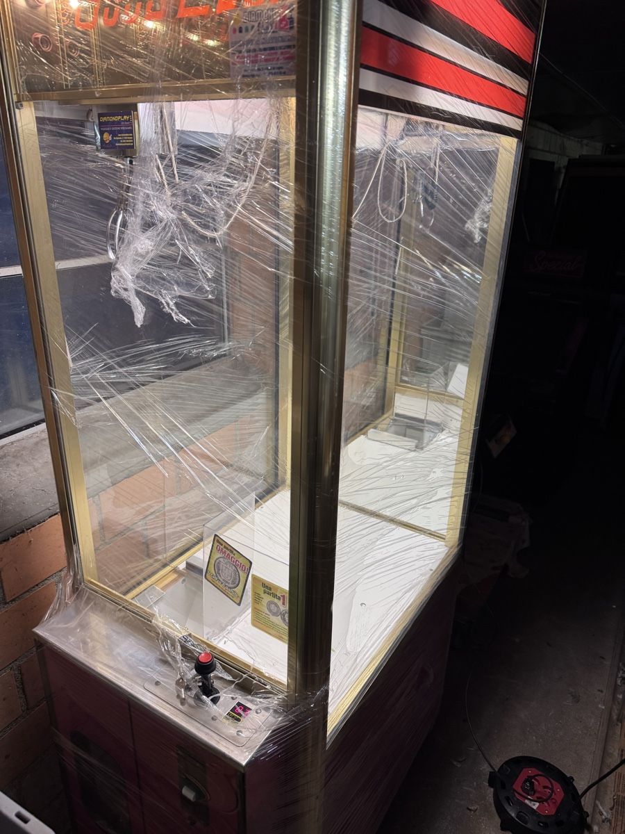 Slot Machine: Arcade Greifautomat UFO Catcher Automat – Usato da Etzelkofen venduto da Hehler 1