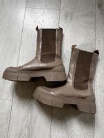 Boots Vic Matie Gr. 39 taupe