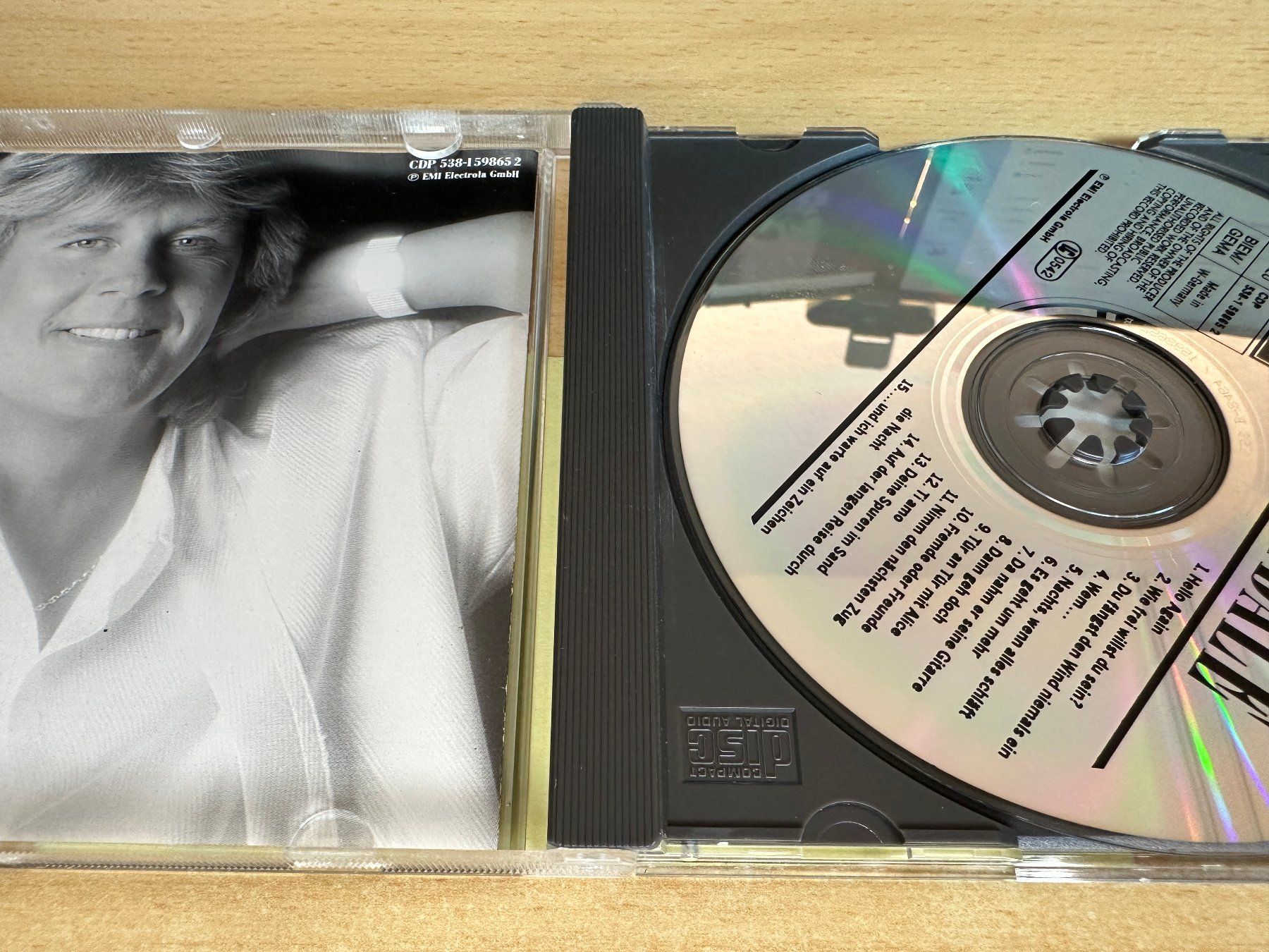 CD: E2 Howard Carpendale – Gold Collection – Usato da Rikon im Tösstal venduto da Alpenmutz 2