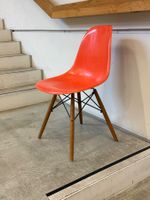 Vitra Eames Herman Miller Sidechair Redorange