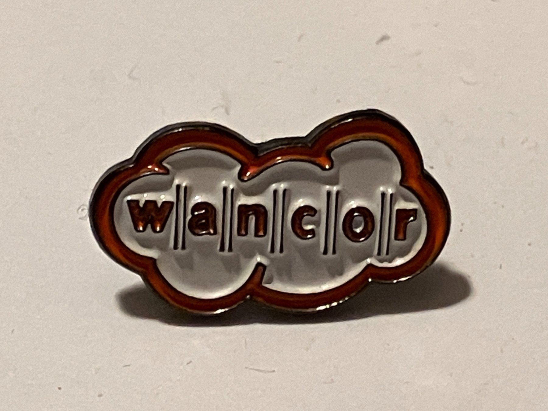 Placchette & Badge: 1 Pin Wancor – Usato da Basel venduto da djwwpp