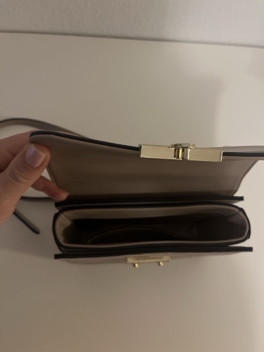 Borse da donna: Tasche Seidenfelt greige – Usato da Luzern venduto da SonjaBucher 1