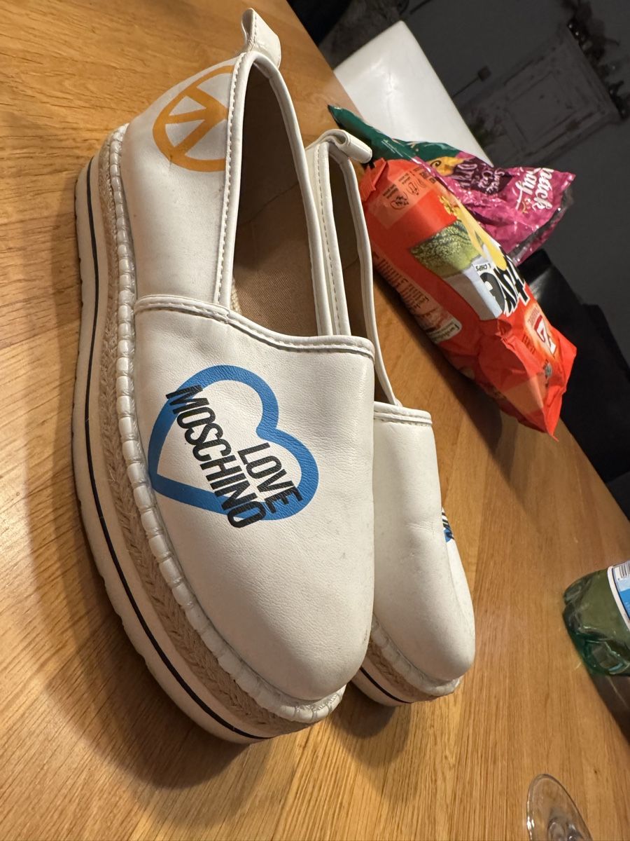 Moschino Chaussures femmes: Love moschino Schuhe – D'occasion à Mörschwil par zalilla