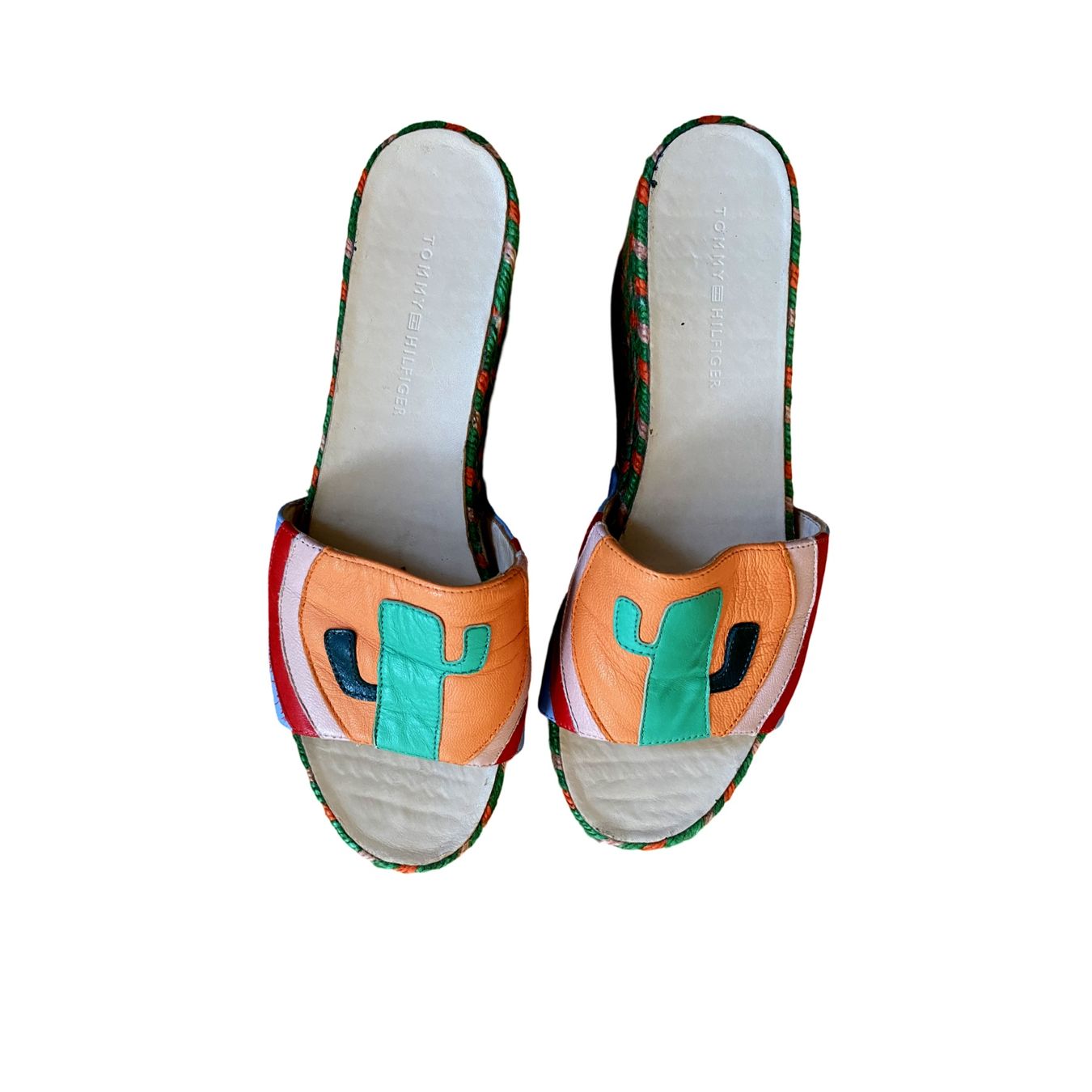 Tommy Hilfiger Scarpe da donna: Tommy Hilfiger Keilsandalen Grösse 38 – Usato da Jona venduto da vanessasupermarket20 4