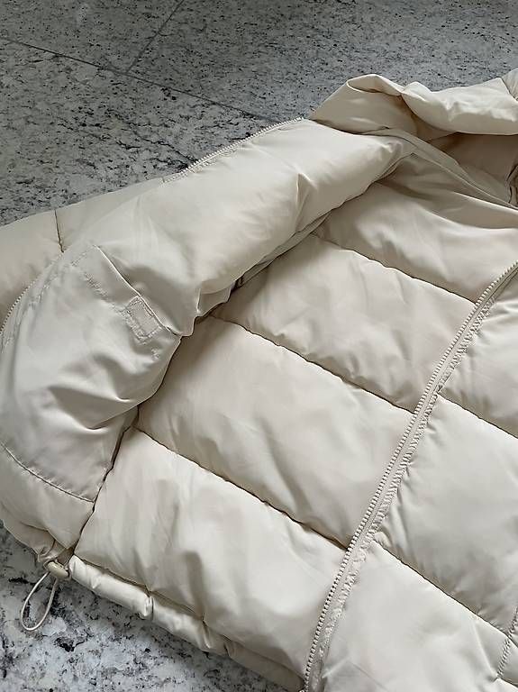Jacken: Giacca/piumino color crema Subdued – Gebraucht aus Ascona von eli_nq6c 2