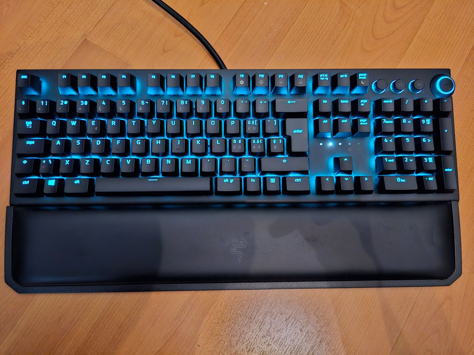 Tastiere: Razer BlackWidow – Usato da Neuhausen venduto da rpy_h2b8
