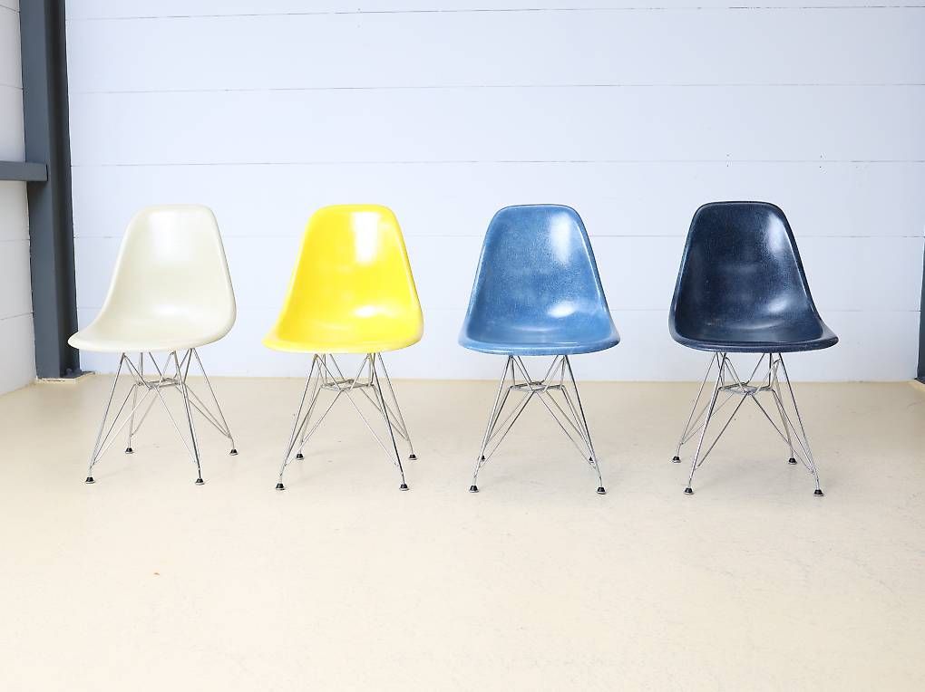Herman Miller Sedie: Eames Fiberglas Stühle von Hermann Miller, Eiffel Base – Usato da Meinisberg venduto da atelier_TILIJA 4