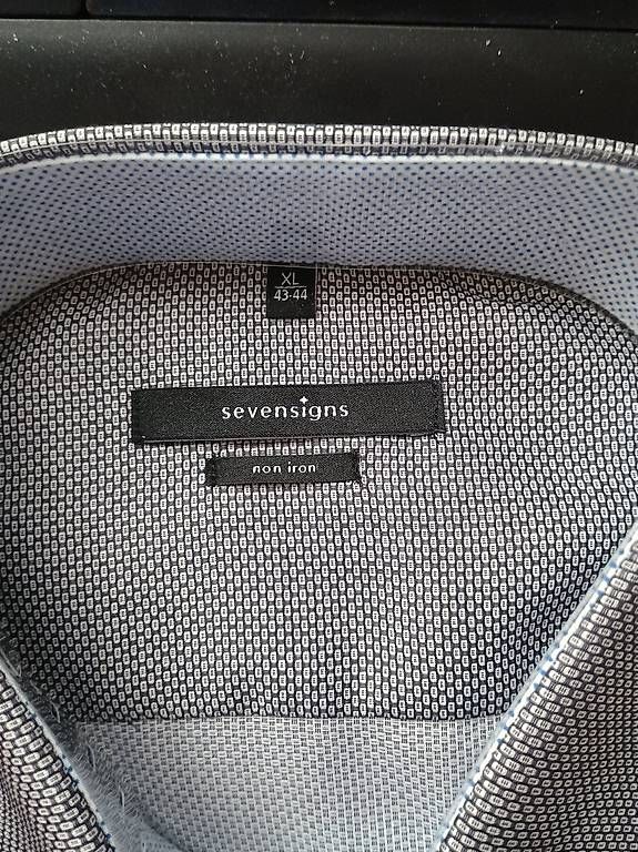 Camicie: Fabrikneues Hemd von Sevensigns – Nuovo (secondo la descrizione) da Volketswil venduto da Bimbo777 2