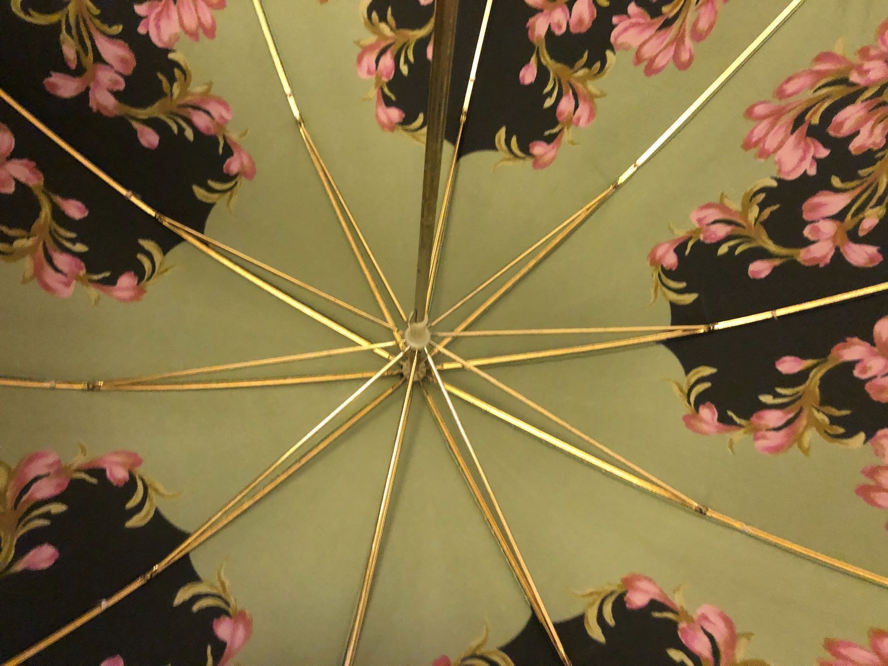 Ombrelli: Regenschirm – Usato da Schlieren venduto da Flower5 1