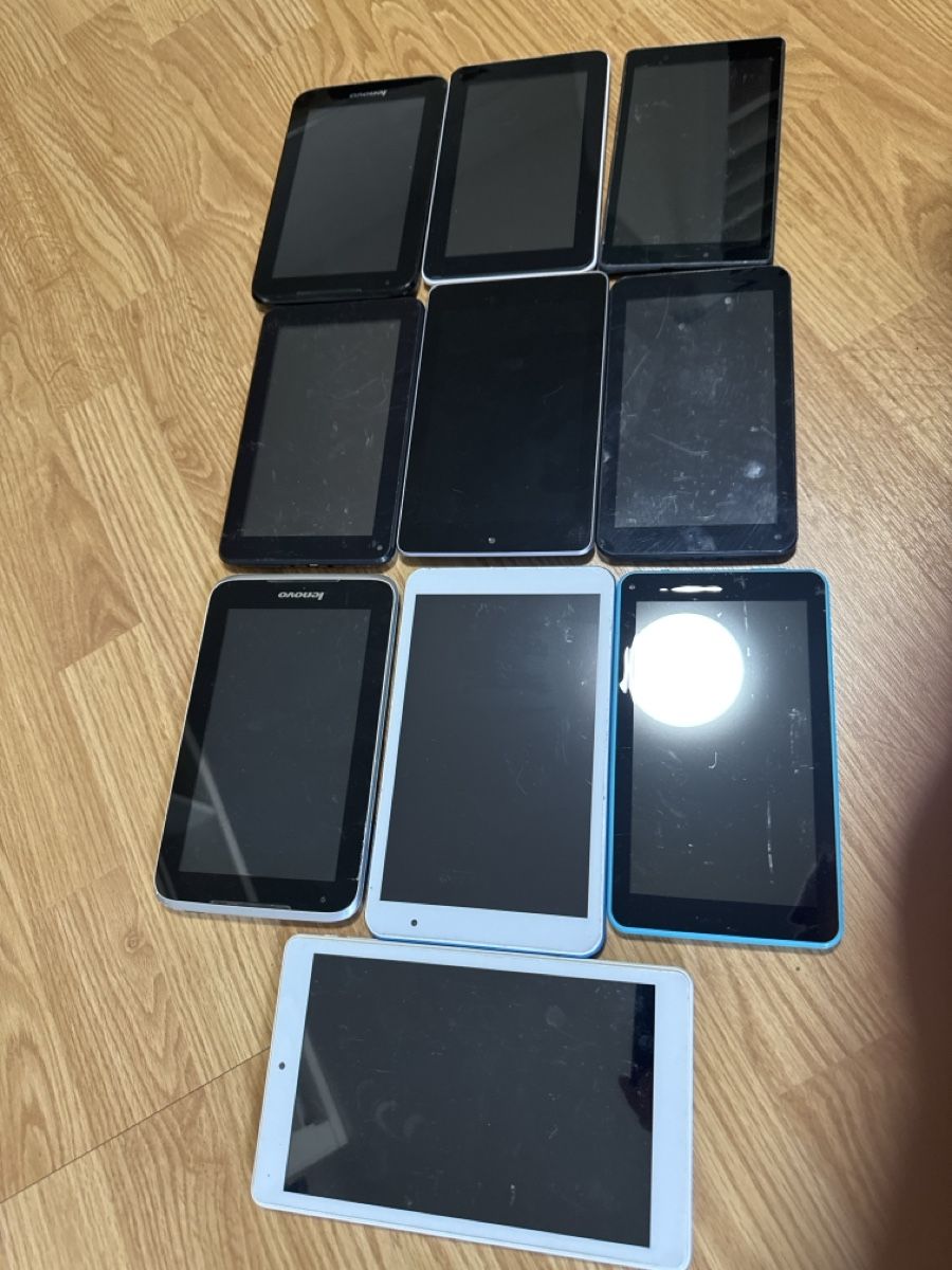Tablet PC: 10 Tablet  Mix different sizes   – Difettoso da Riehen venduto da Top-Quality 8