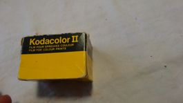 KODACOLOR II C-135-36 FILM ROLL BOX MADE IN ENGLAND