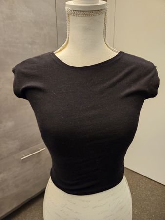 FB Sister Crop Top schwarz Grösse XS Slim Fit