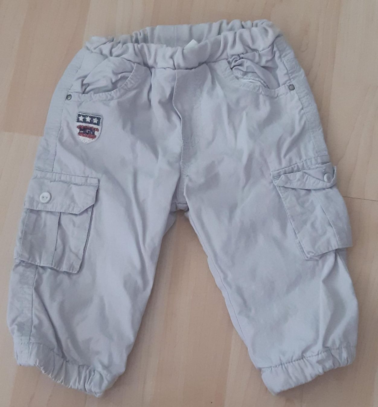 Lotti & Set di vestiti: Kinder Kleiderpaket, Gr.74 , 5 Stk. – Usato da sachseln venduto da soficool 2