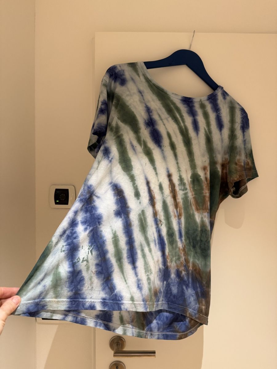 T-shirt: Shirt Batik, Gr.L – Usato da Uster venduto da Flummi 2