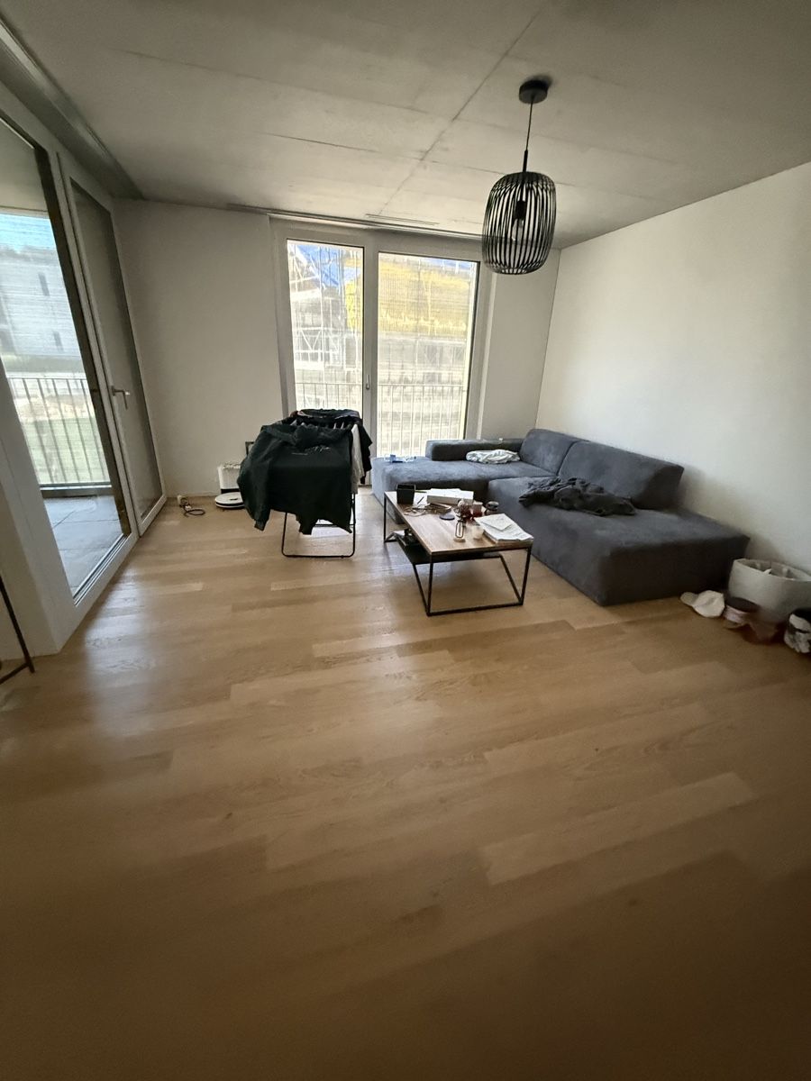 Sofas: Graues Cord Sofa – D'occasion à Suhr par axsps 1