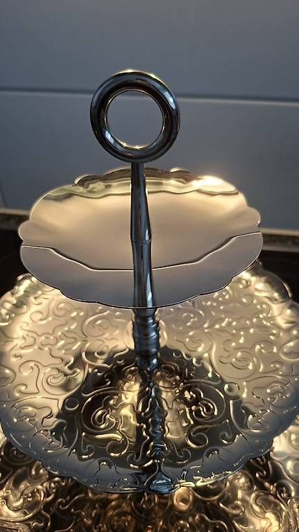 Alessi Servierplatten: Etagere Alessi Dressed Marcel Wanders gebraucht – Gebraucht aus Rotkreuz von Zug61 3