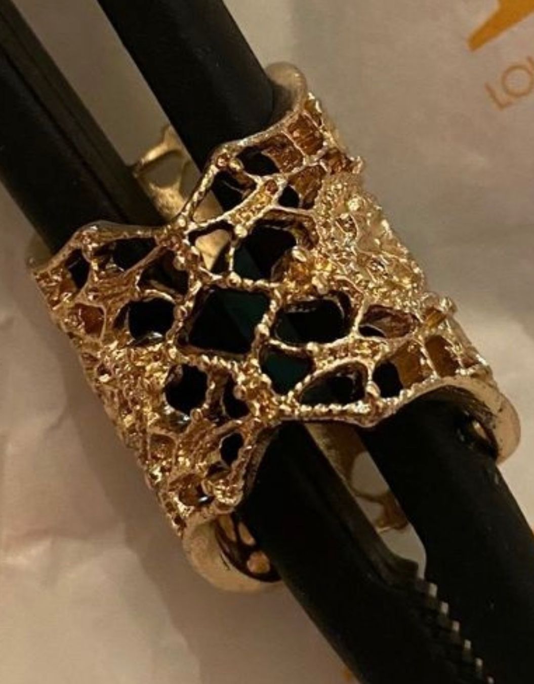 Ringe: Perfekter Auftritt mit diesem tollen Modeschmuck Ring, 18mm – Gebraucht aus Winkel von ferrari2022 3