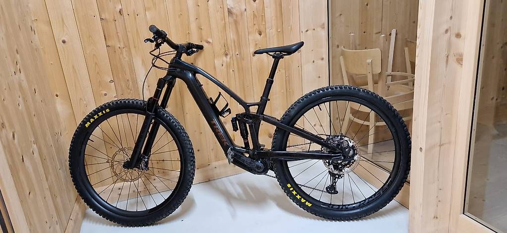 Trek Biciclette: Trek Fuel Exe 9.8 XT S – Usato da Bonaduz venduto da Laurin4