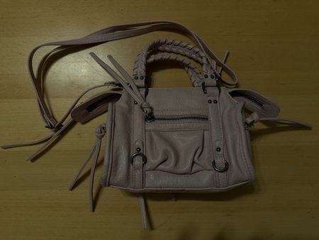 Handtasche klein rosa mit Schulterriemen guter Zustand