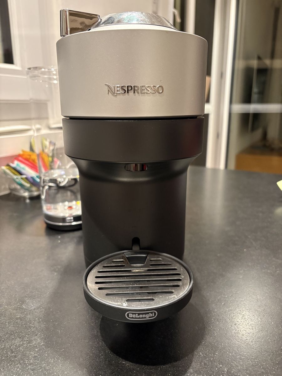 Nespresso Macchine per caffè & Macchine per espresso: Nespresso – Usato da Freidorf TG venduto da Mike9306