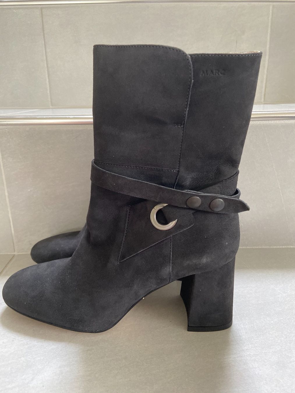 Scarpe da donna: Damenstiefel – Usato da Büsserach venduto da vimeco.43 4
