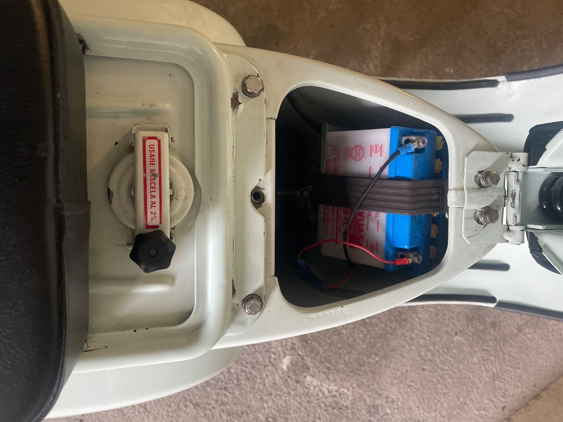 Vespa Scooter: Vespa Piaggio 50 – Usato da Sta. Maria V. M. venduto da perpeline 5
